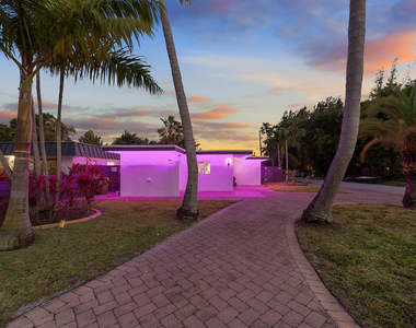 100 Ne 22nd Street - Photo Thumbnail 54
