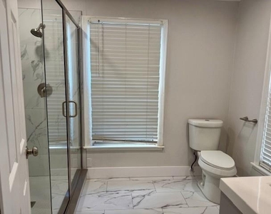 3259 S University Drive - Photo Thumbnail 6