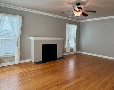 3259 S University Drive - Photo Thumbnail 2