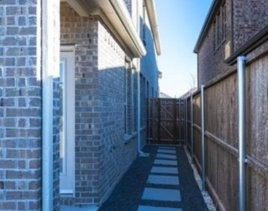 2028 Deya Drive - Photo Thumbnail 23