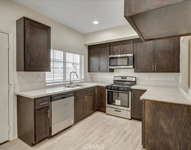 23780 Hemlock Avenue - Photo Thumbnail 6