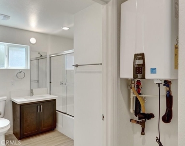 23780 Hemlock Avenue - Photo Thumbnail 7