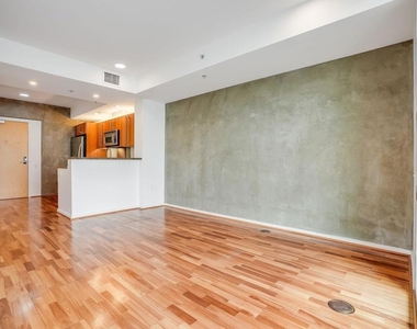 321 10th Avenue - Photo Thumbnail 11