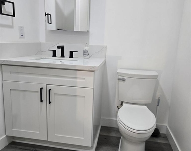 110 W Island Ave - Photo Thumbnail 10
