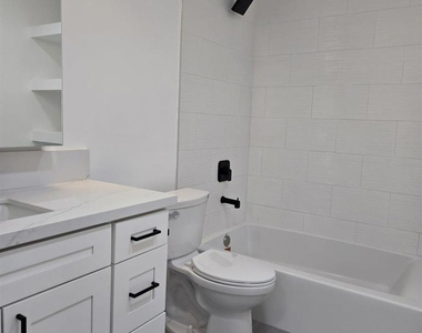 110 W Island Ave - Photo Thumbnail 8