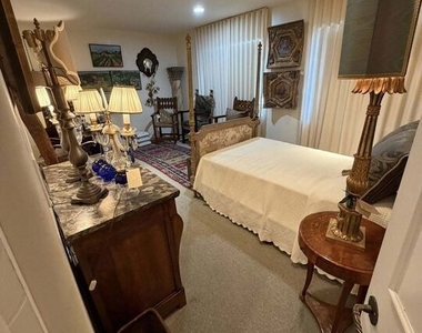 2252 W Washington Boulevard - Photo Thumbnail 22