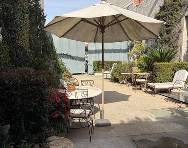 2252 W Washington Boulevard - Photo Thumbnail 3