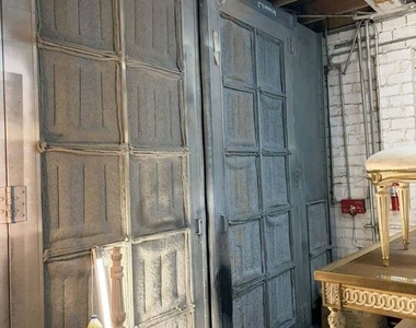 2252 W Washington Boulevard - Photo Thumbnail 23