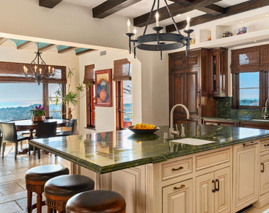 6093 Murphy Way - Photo Thumbnail 15