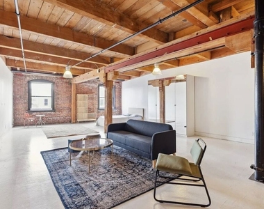 900 E 1st Street - Photo Thumbnail 8