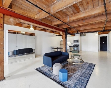 900 E 1st Street - Photo Thumbnail 7