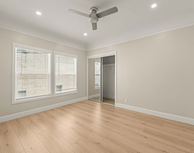1117 S Wooster Street - Photo Thumbnail 17