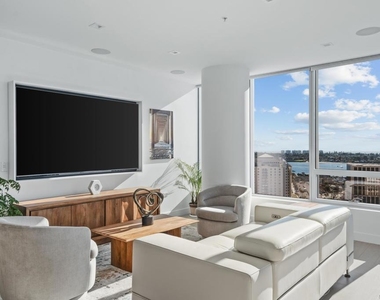 888 W E Street - Photo Thumbnail 2