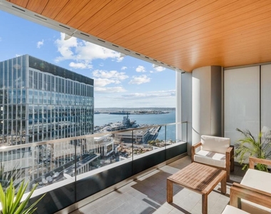 888 W E Street - Photo Thumbnail 3