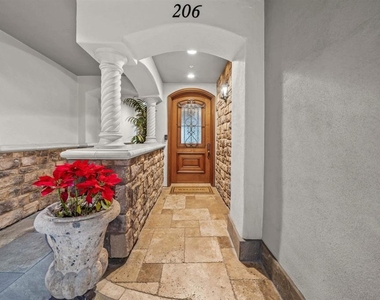 120 C Ave - Photo Thumbnail 3