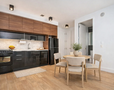 74 Maujer Street - Photo Thumbnail 1