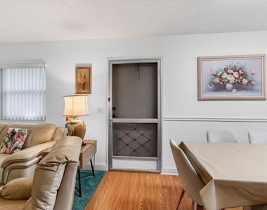213 Waterford I - Photo Thumbnail 8