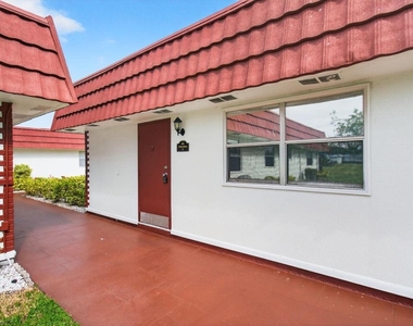 213 Waterford I - Photo Thumbnail 4