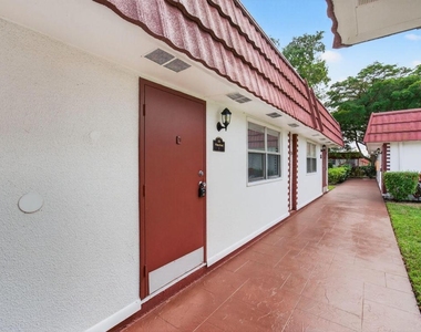 213 Waterford I - Photo Thumbnail 6