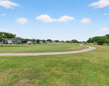 213 Waterford I - Photo Thumbnail 48