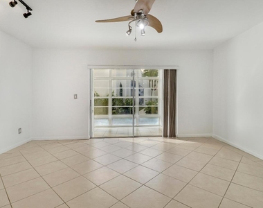 964 Nw Spruce Ridge Drive - Photo Thumbnail 17