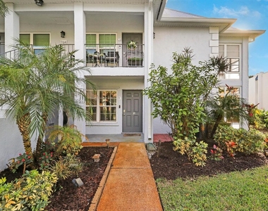 964 Nw Spruce Ridge Drive - Photo Thumbnail 1