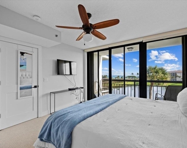 201 S Seas Drive - Photo Thumbnail 19