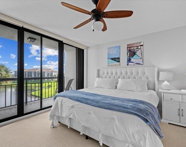 201 S Seas Drive - Photo Thumbnail 18