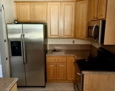 7107 181st Street N - Photo Thumbnail 4