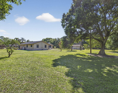 7107 181st Street N - Photo Thumbnail 46