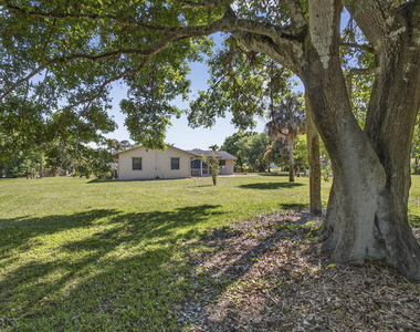 7107 181st Street N - Photo Thumbnail 47