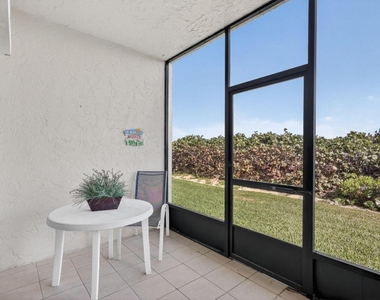 7410 S Ocean Drive - Photo Thumbnail 18