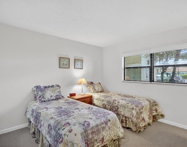 7410 S Ocean Drive - Photo Thumbnail 14