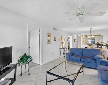 7410 S Ocean Drive - Photo Thumbnail 7