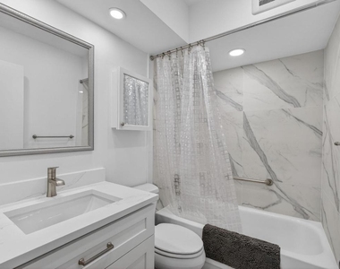 100 Shore Court - Photo Thumbnail 44