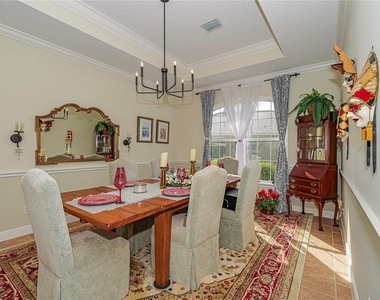 5873 Pine Ridge Circle - Photo Thumbnail 16