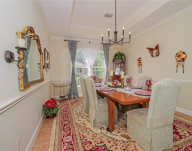 5873 Pine Ridge Circle - Photo Thumbnail 15