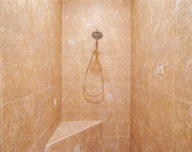5873 Pine Ridge Circle - Photo Thumbnail 23