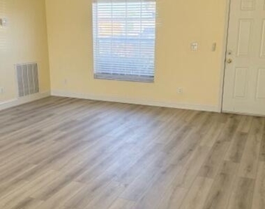 4262 Sw Jared Street - Photo Thumbnail 6