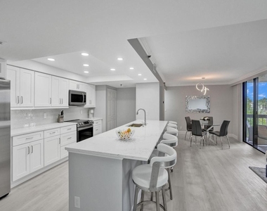 955 Egret Circle - Photo Thumbnail 4