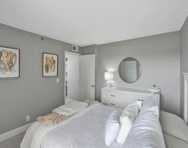 955 Egret Circle - Photo Thumbnail 29