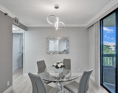 955 Egret Circle - Photo Thumbnail 21