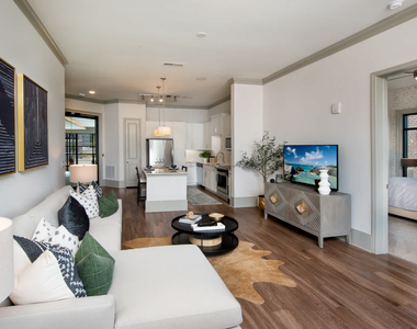 900 View Dr - Photo Thumbnail 9