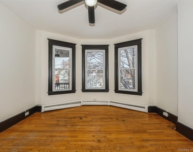 236 Mansion Street - Photo Thumbnail 1