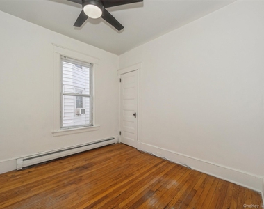 236 Mansion Street - Photo Thumbnail 11