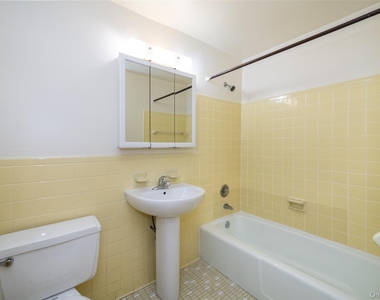 125 Lake Street - Photo Thumbnail 13