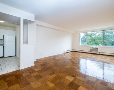 125 Lake Street - Photo Thumbnail 22