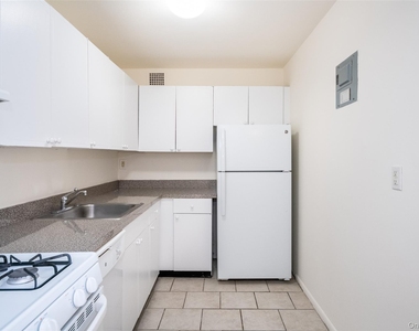 125 Lake Street - Photo Thumbnail 19