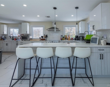 20 N Ravine Road - Photo Thumbnail 10