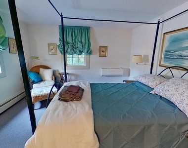 11525 High Point Road - Photo Thumbnail 1